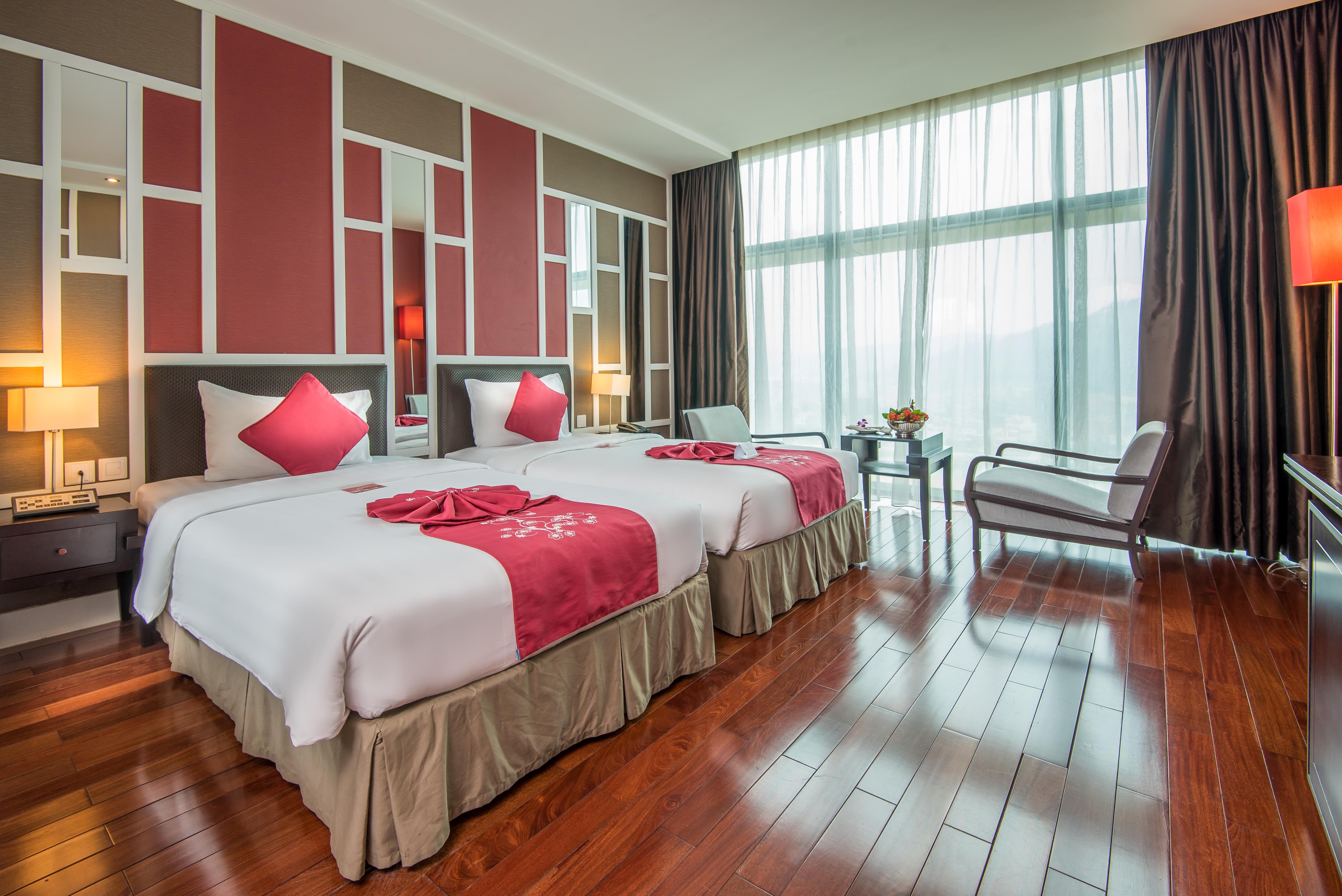 Royal Lotus Hotel Ha Long Eksteriør billede