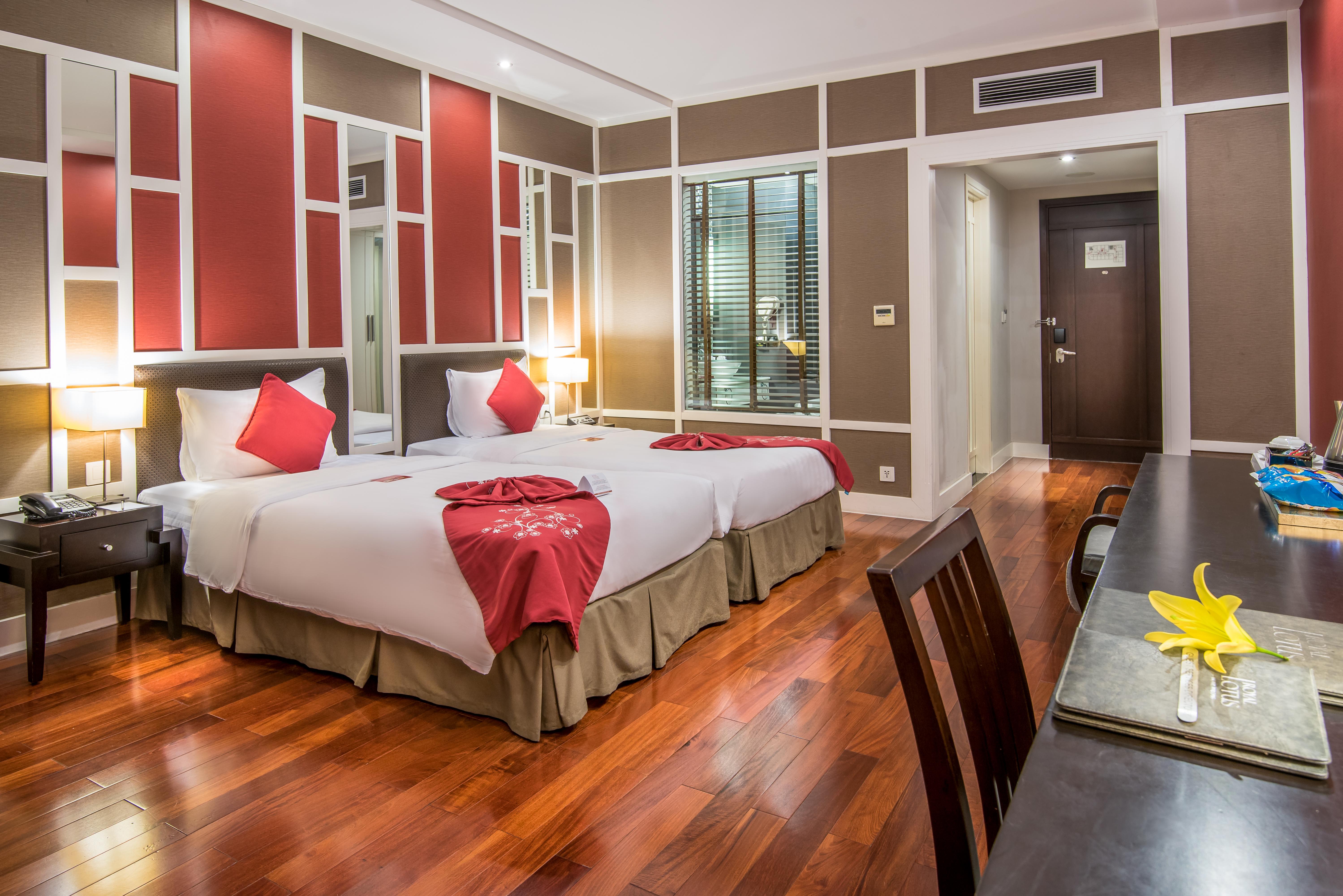 Royal Lotus Hotel Ha Long Eksteriør billede